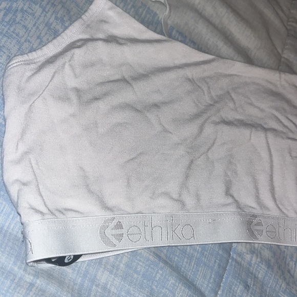 Ethika. XL White Pullover Bra/Bralette - Picture 6 of 12